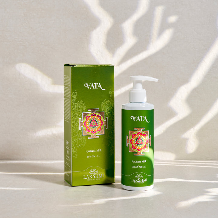 RADIANT MILK - Illuminating Mango Latte Cleanser