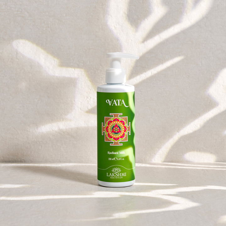 RADIANT MILK - Illuminating Mango Latte Cleanser
