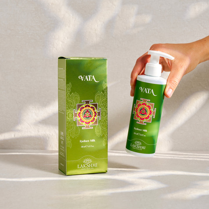 RADIANT MILK - Illuminating Mango Latte Cleanser