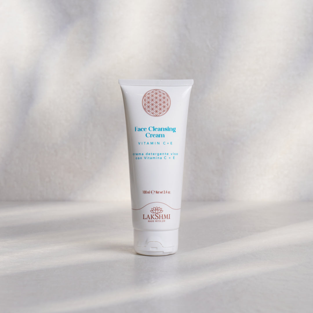 Face Cleansing Cream - Creamy facial cleanser with Vitamins C and E