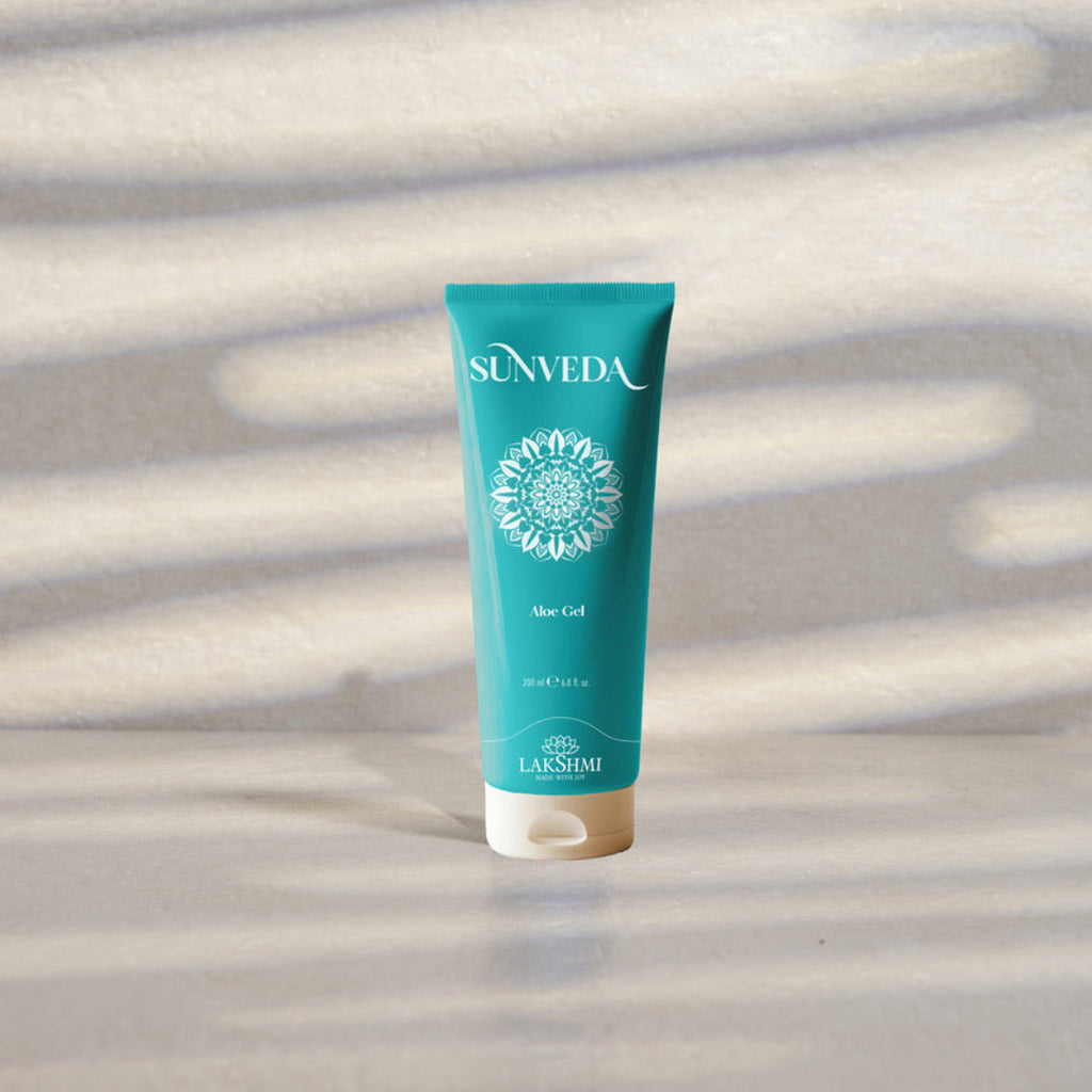 Sunveda Aloe Gel - Gel Riparatore al Succo di Aloe, per viso e corpo