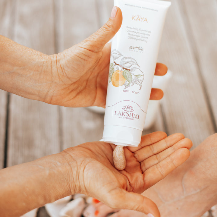 Kaya Smoothing Scrub